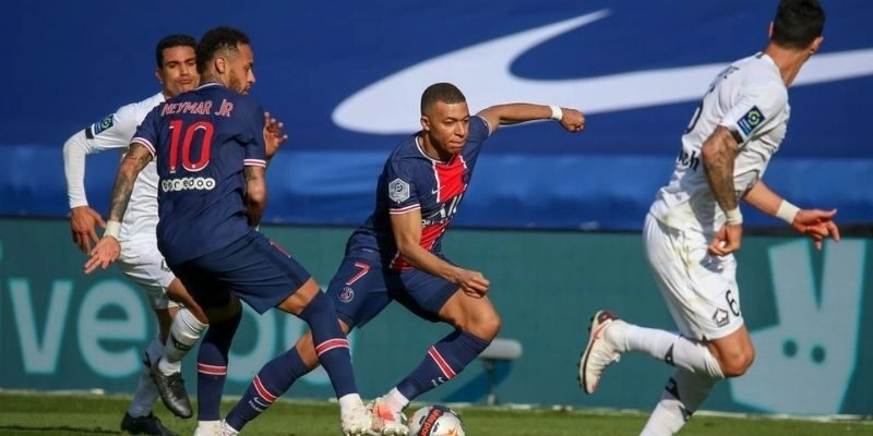 Phân tích toàn diện trước trận PSG vs Lille